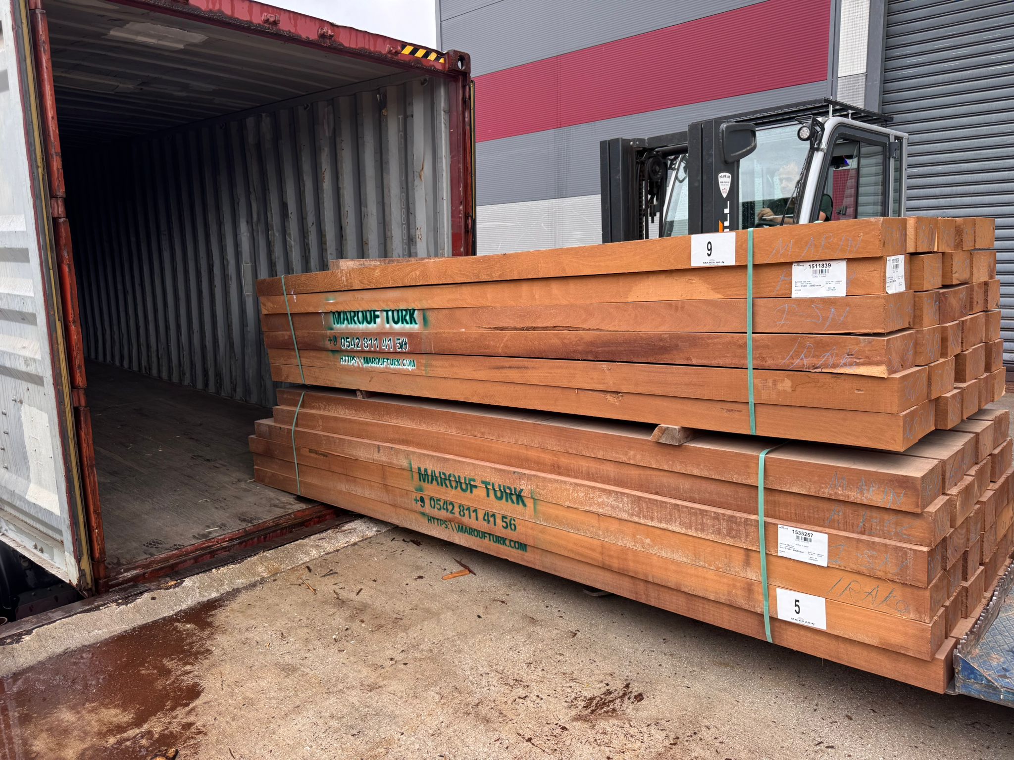 Wood lumbers