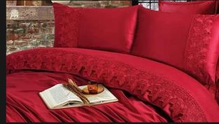 Red Jubair Tex bed set with embroidered decorative edging